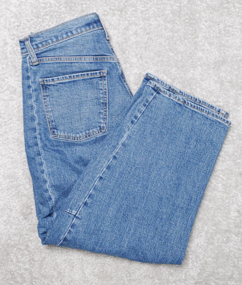 Old Navy High Rise Medium Blue Wash Barrel Leg Jeans Denim Womens Size 8 NWOT